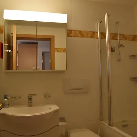 Appartement Dominic B2 Appartement-fewo 4-bettwohnung By Interhome *
